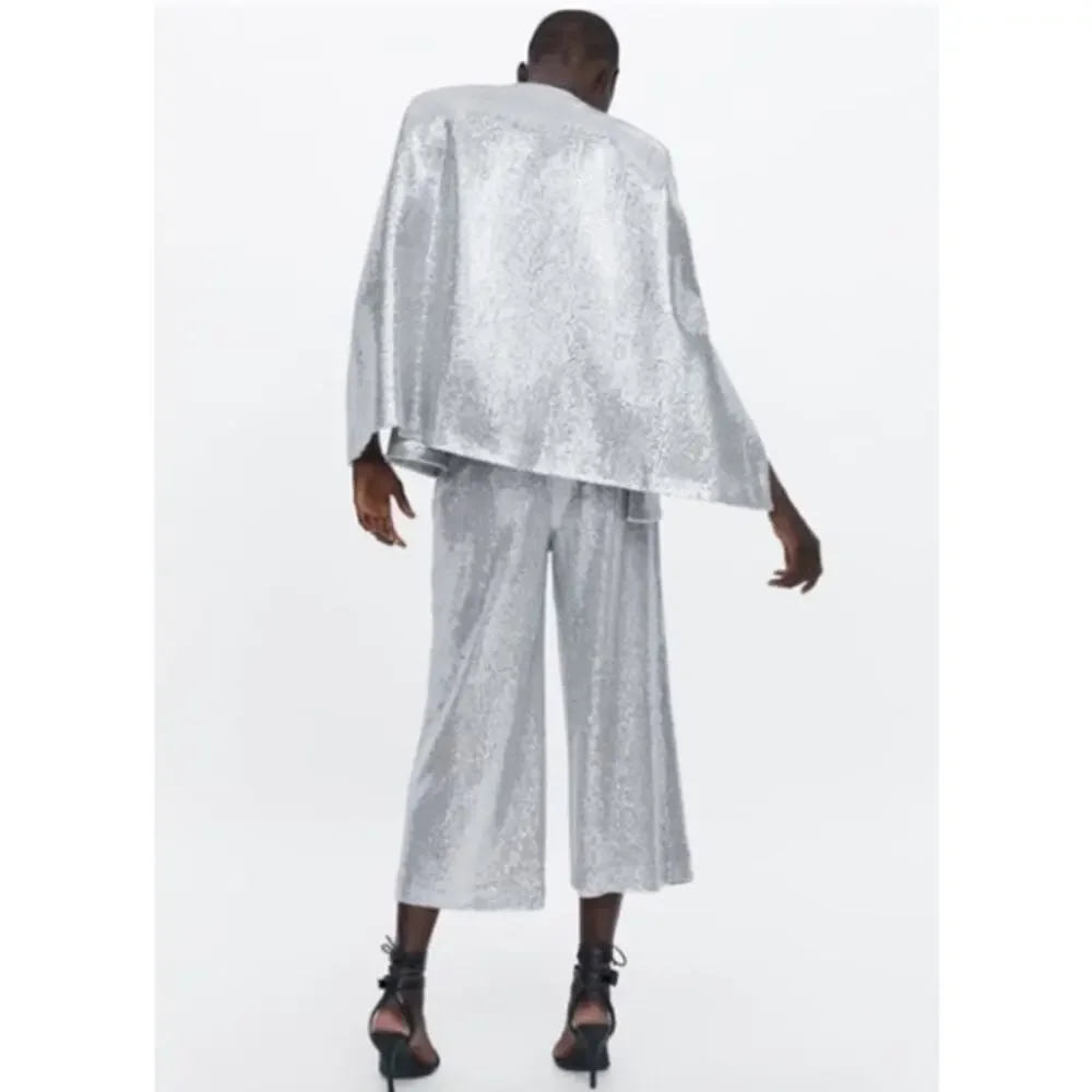 Zara Silver Sequin Cape & High-Rise Culottes Cropped Pants Set NWT- Size S - Picture 3 of 12